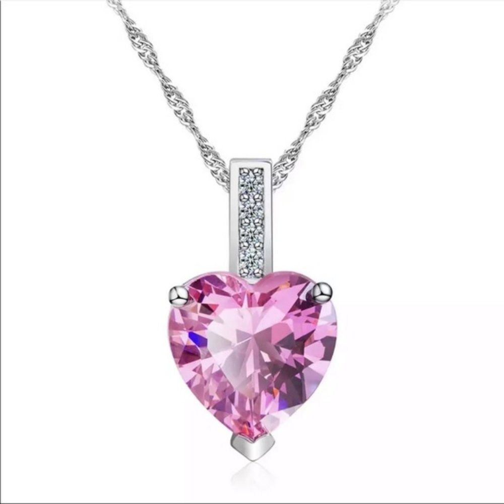 Beautiful Heart Pendant Pink Saphire Necklace New